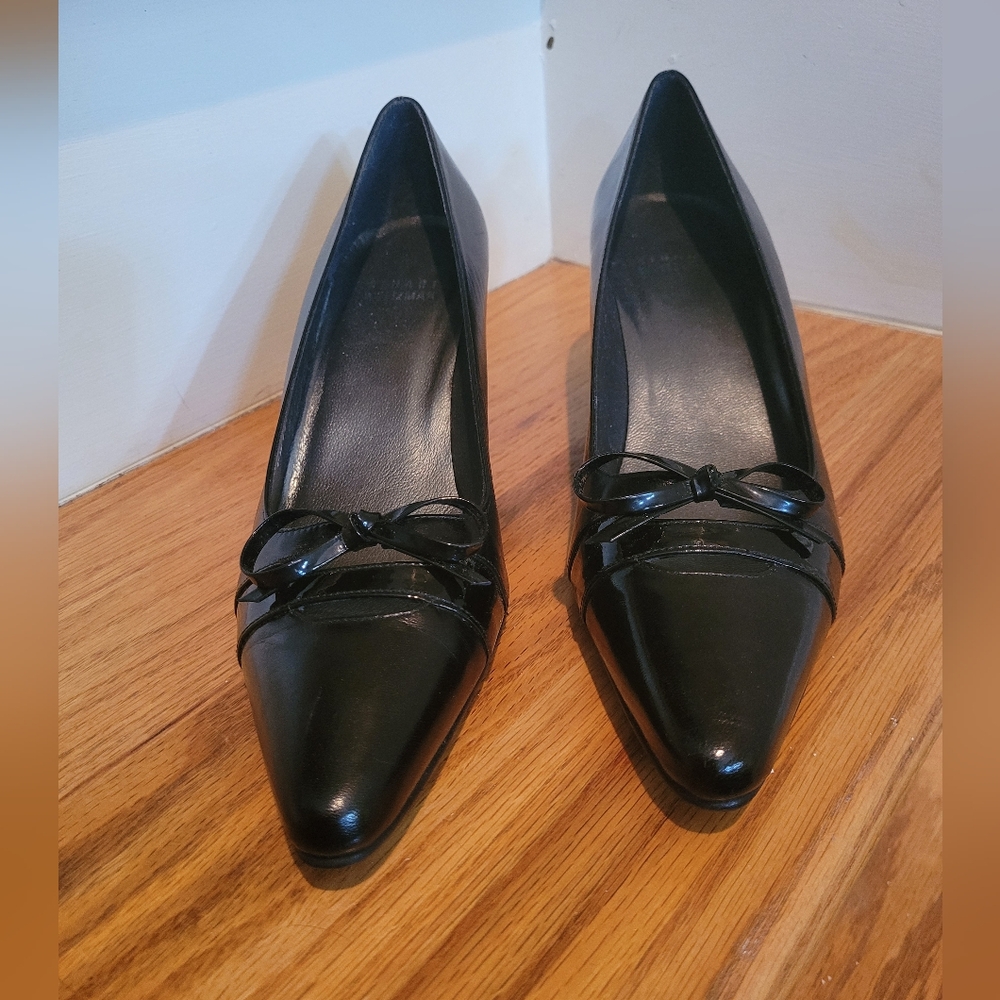 Stuart Weitzman Black Leather & Patent Leather Heels